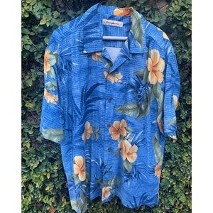 Tommy Bahama Casual Button Down Shirt